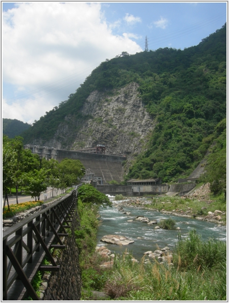 2011-06-18 12-25-51水里車埕溪邊悠閒午餐.JPG
